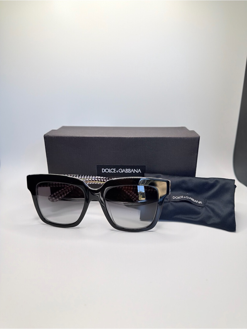 Dolce & Gabbana Black Gradient Square Sunglasses